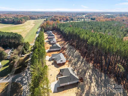 $524,900 | 2307 Lee Lawing Road, Lincolnton, NC 28092