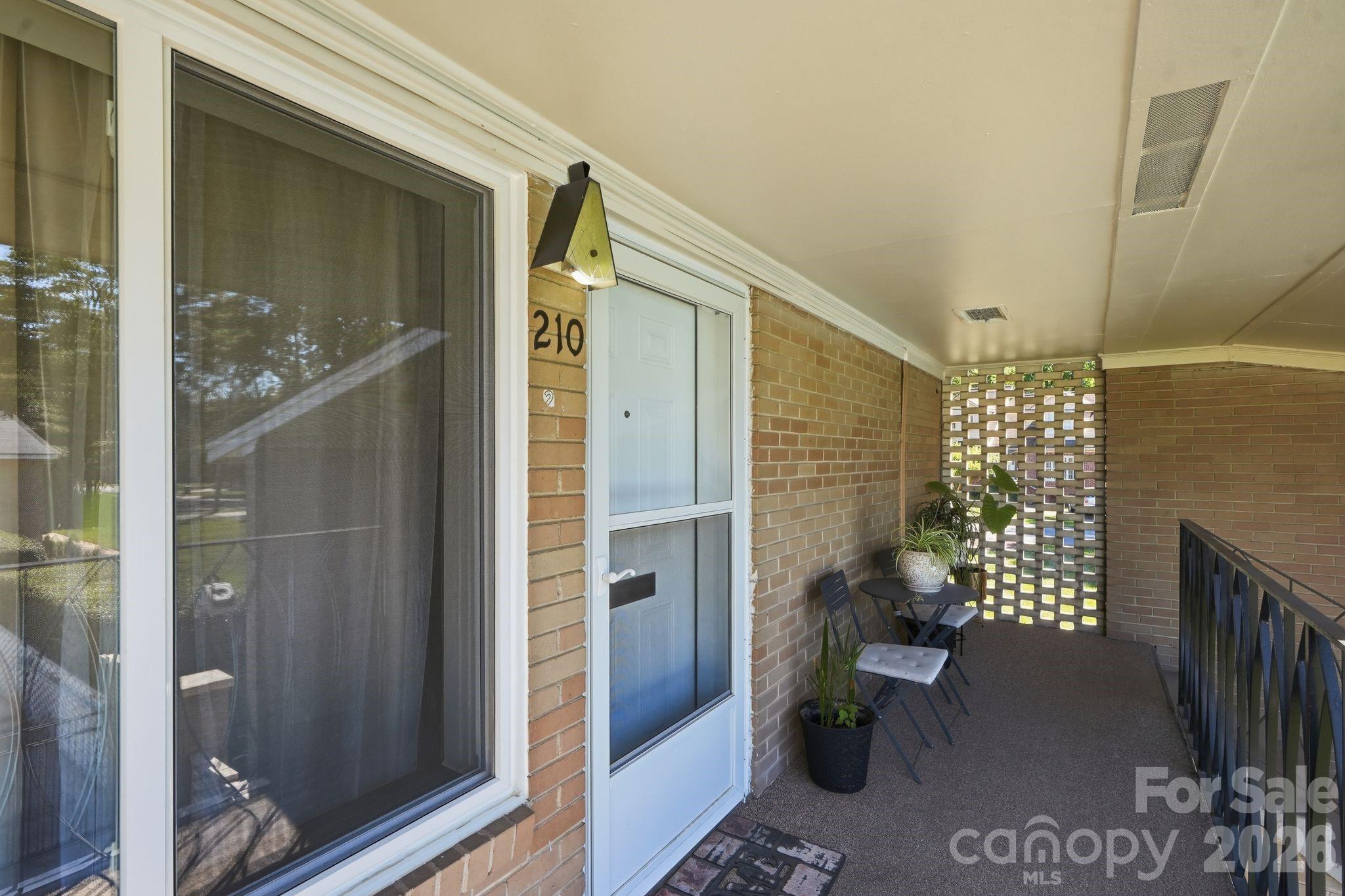 3010 Crosby Road, Unit 210 Charlotte, NC 28211 - Photo 2 of 25