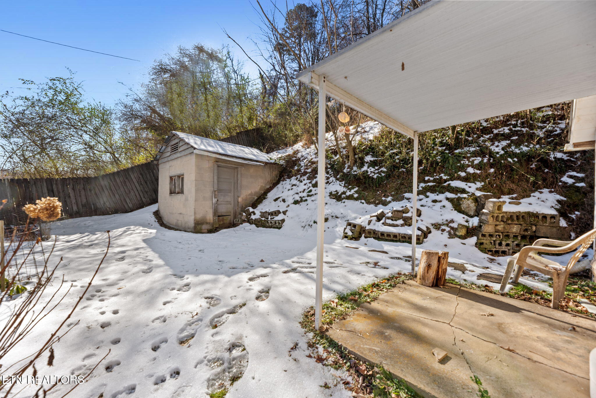 512 Spring Street Clinton, TN 37716 - Photo 19 of 20 19-web-or-mls-Sprng512 (54)