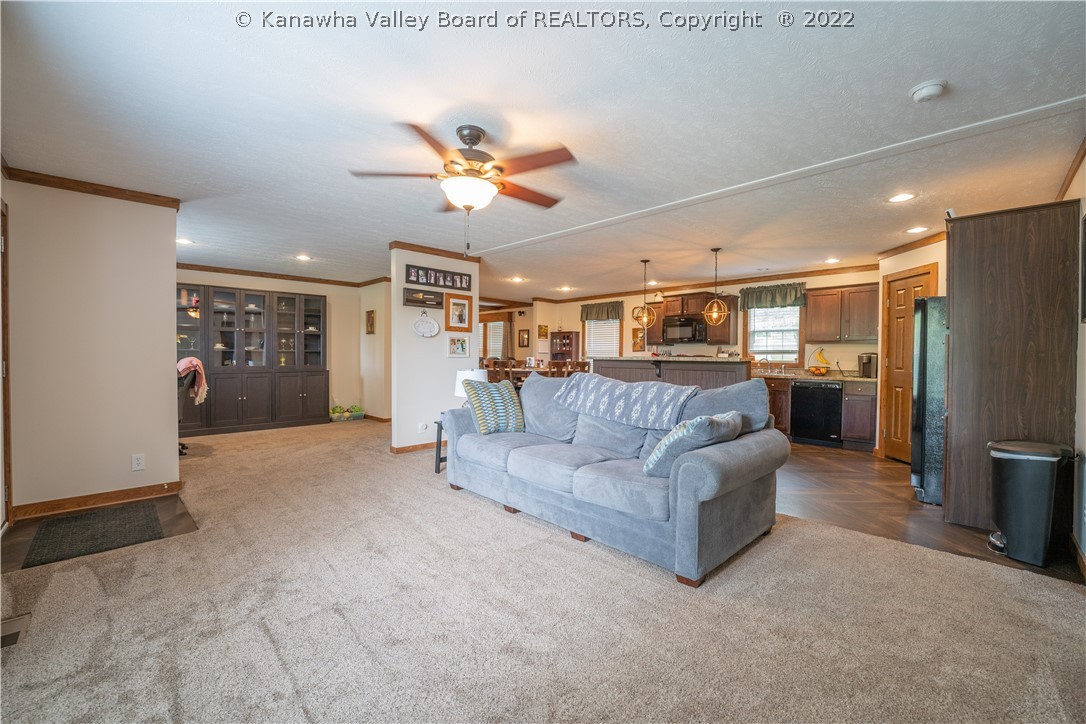 58 Kilgore Road Scott Depot, WV 25560 - Photo 5 of 32 Gallery Image 5