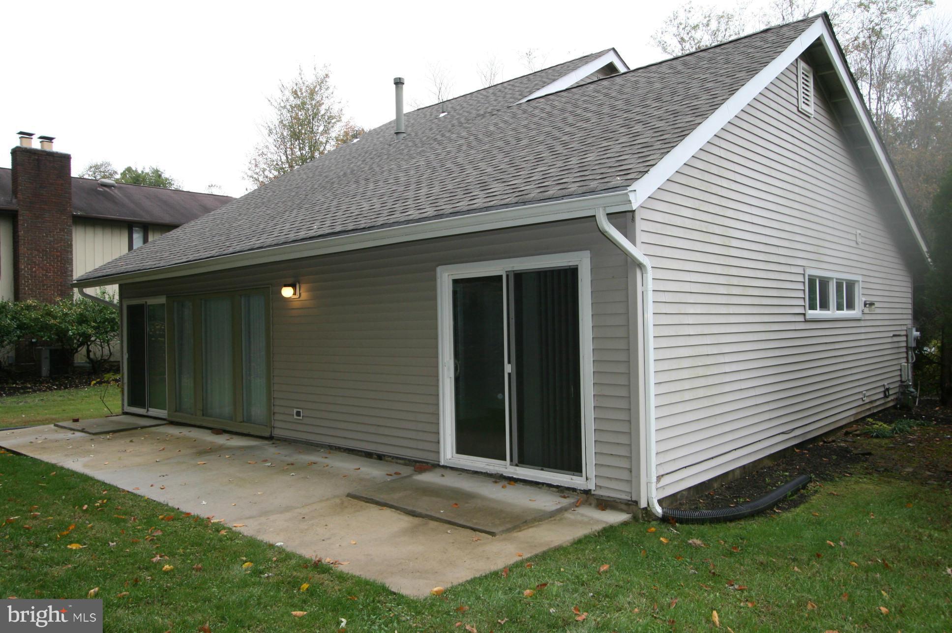 5313 Lightning View Road Columbia, MD 21045 - Photo 22 of 23 Exterior (Rear)