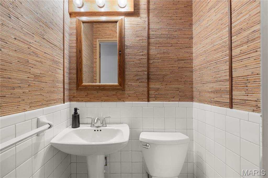 13 Hebner Drive Alton, IL 62002 - Photo 17 of 36