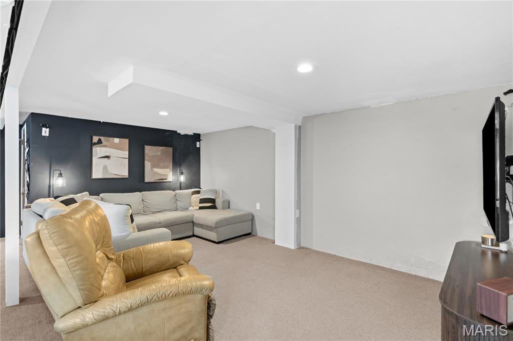 13 Hebner Drive Alton, IL 62002 - Photo 21 of 36