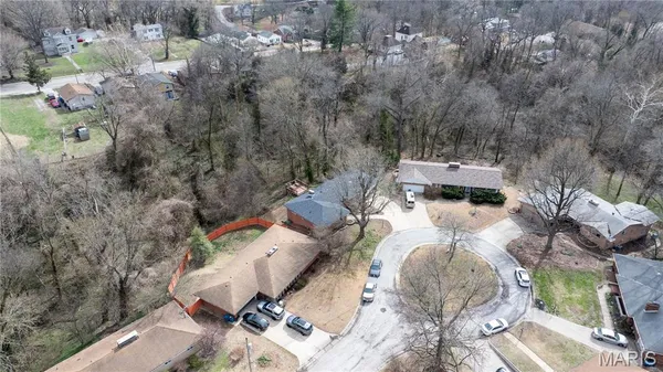$234,900 | 13 Hebner Drive, Alton, IL 62002