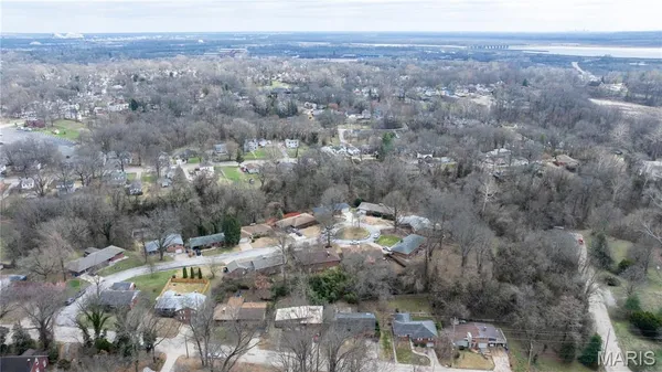 $234,900 | 13 Hebner Drive, Alton, IL 62002