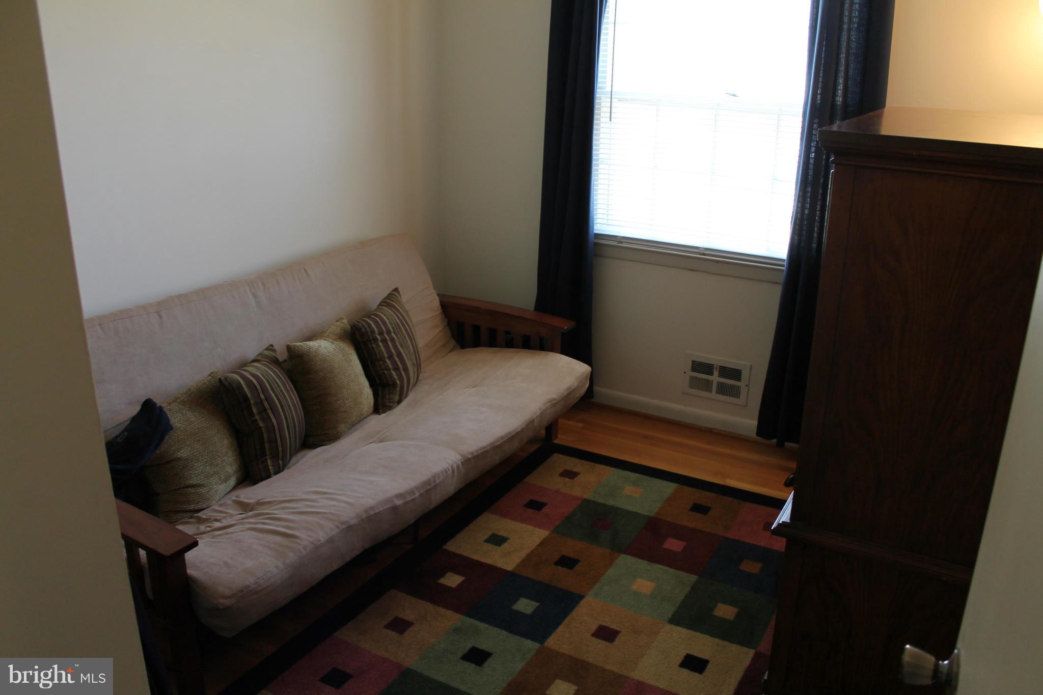 6005 Burnt Oak Road Baltimore, MD 21228 - Photo 22 of 30 Bedroom