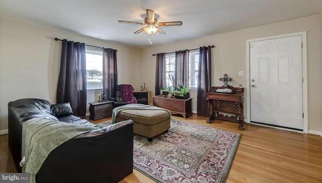 6005 Burnt Oak Road Baltimore, MD 21228 - Photo 7 of 30 Bedroom