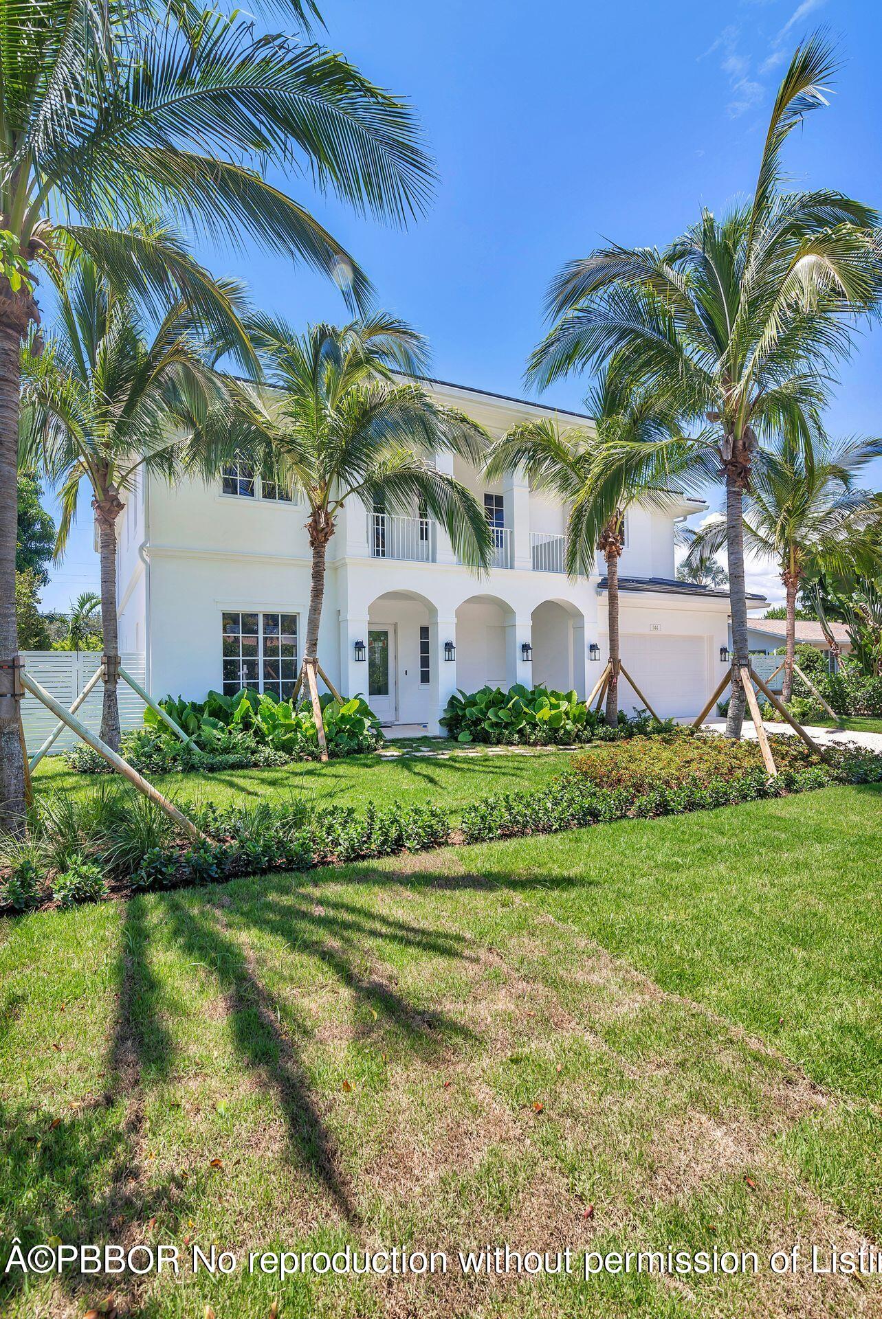 344 Churchill Road West Palm Beach, FL 33405 - Photo 38 of 41 a front view of house with yard and green space