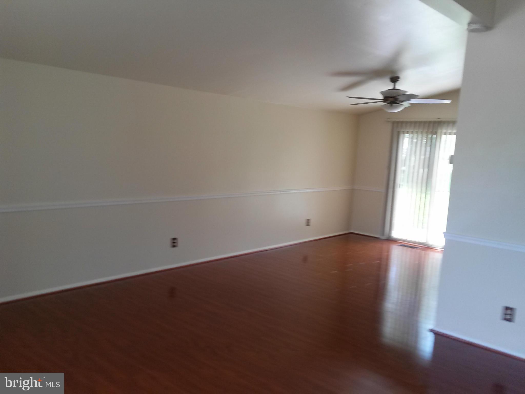 3804 Kilburn Road Randallstown, MD 21133 - Photo 3 of 30 Living Room