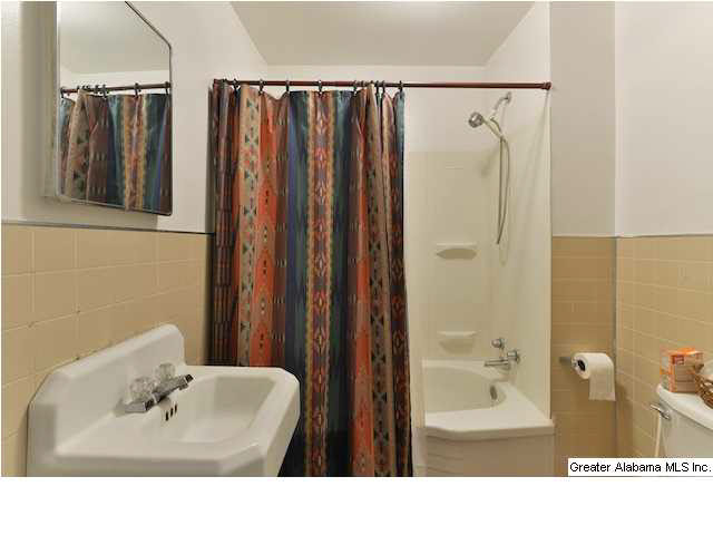 8429 Lewis Avenue Leeds, AL 35094 - Photo 22 of 32