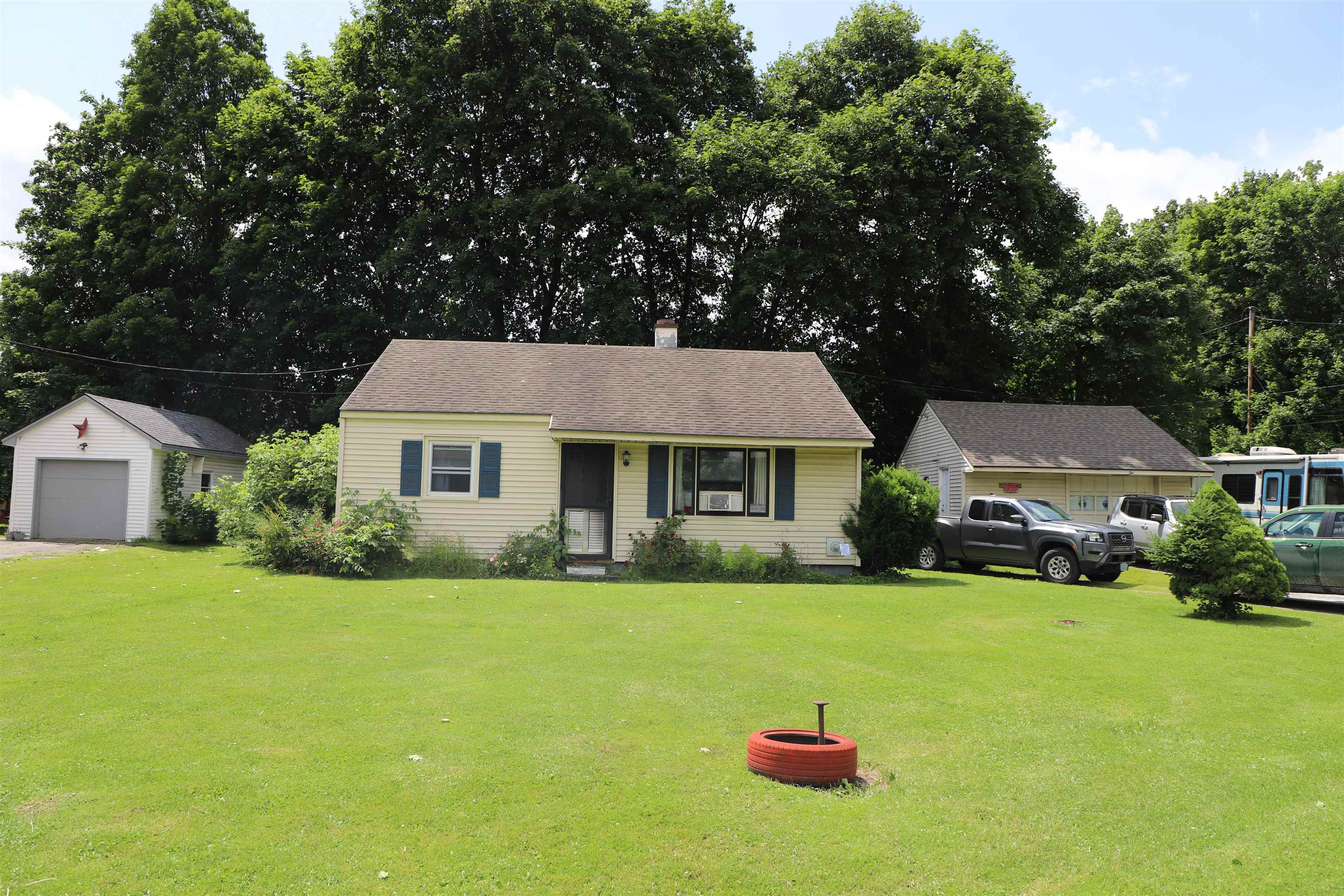 2 Belmont Avenue Rutland, VT 05701 - Photo 2 of 24 Gallery Image 2
