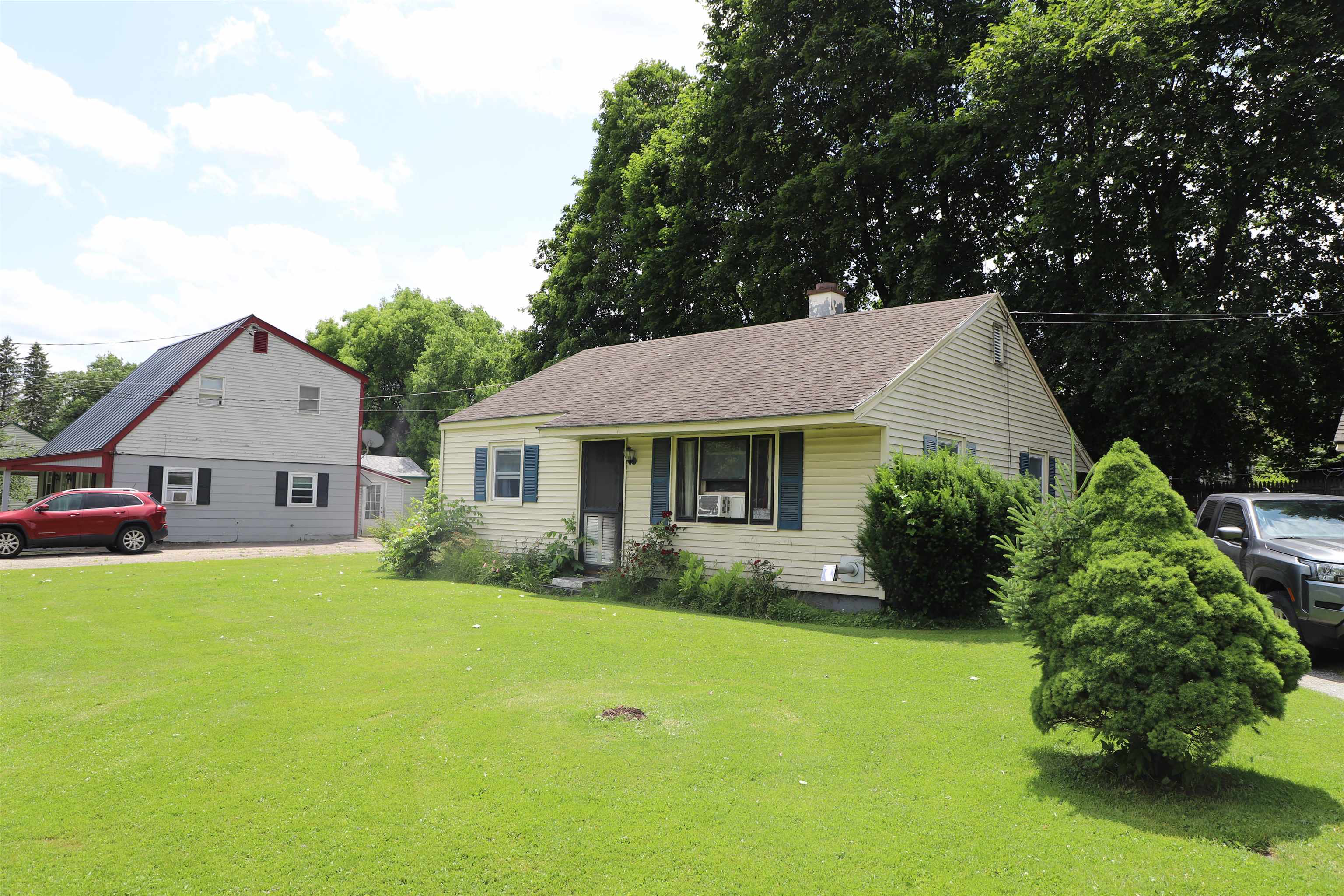 2 Belmont Avenue Rutland, VT 05701 - Photo 3 of 24 Gallery Image 3