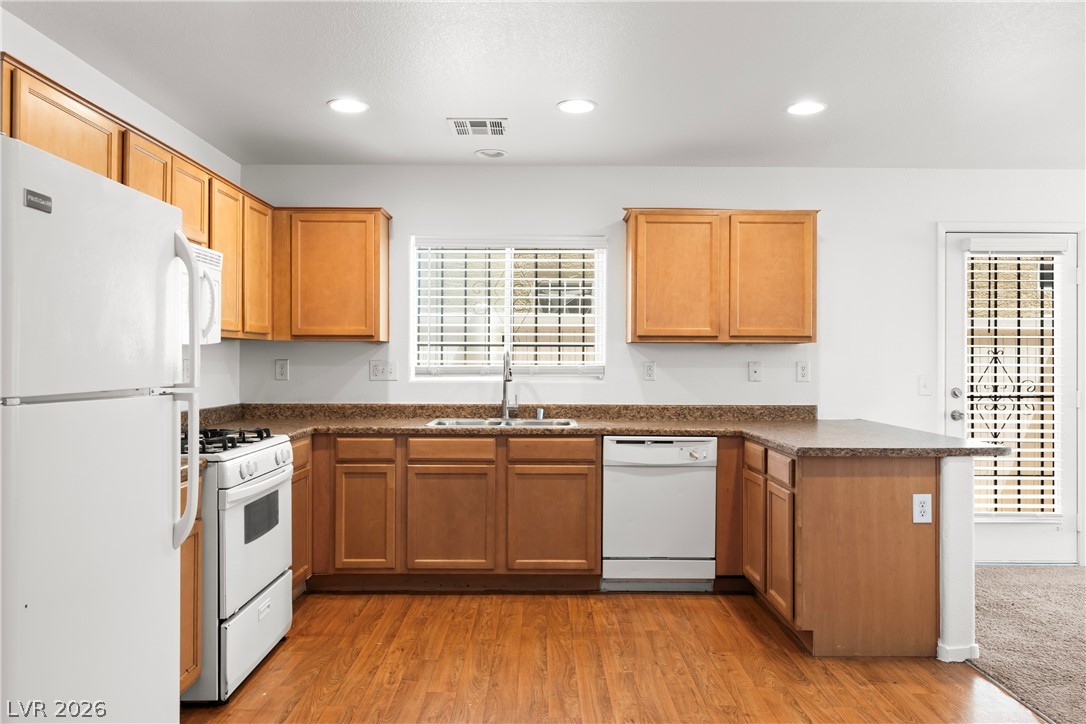 4790 Pinon Pointe Road Las Vegas, NV 89115 - Photo 14 of 33