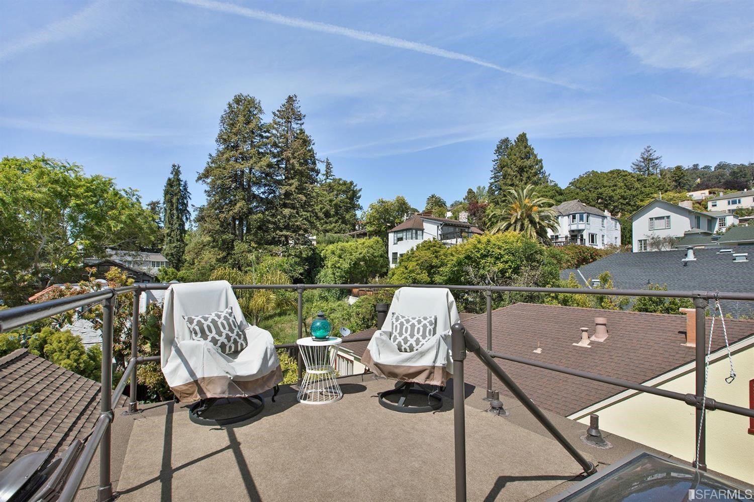 2387 Cedar Street Berkeley, CA 94708 - Photo 20 of 76 a view of a chairs and table in patio