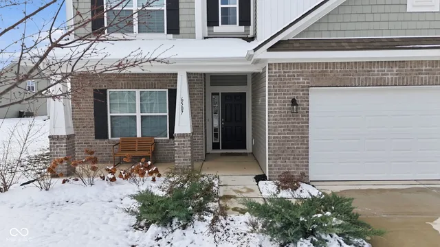 $360,000 | 6507 West Whispering Way North, Greenfield, IN 46140
