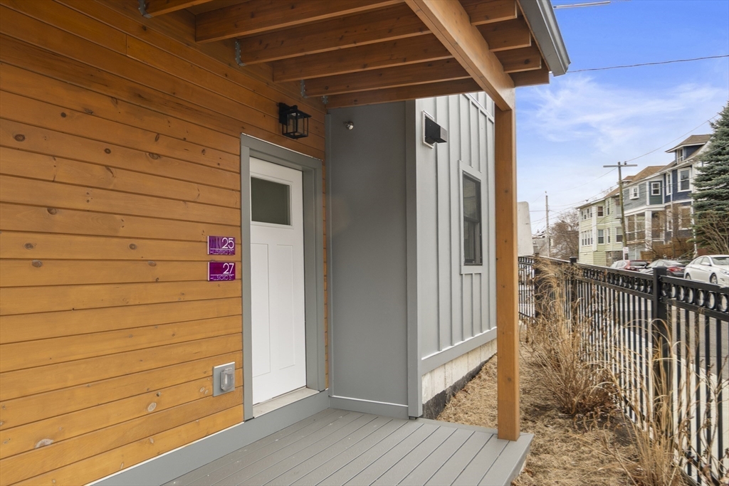25 Hillsboro Street, Unit 2 Boston, MA 02125 - Photo 13 of 20