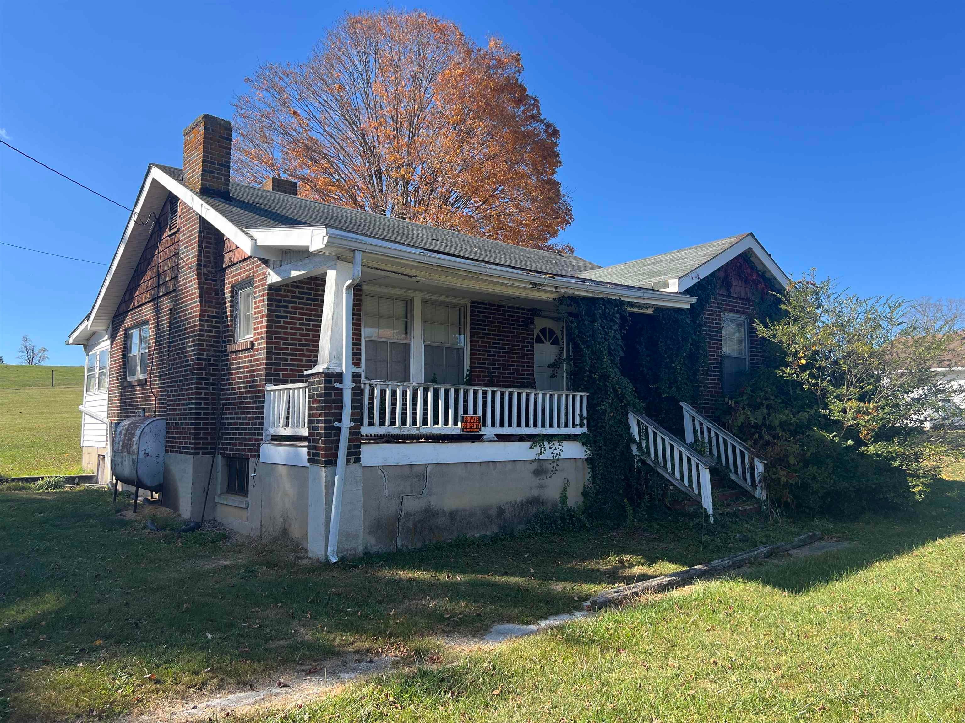 4057 Robinson Tract Road Pulaski, VA 24301 - Photo 1 of 22 Gallery Image 1