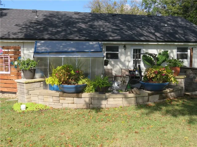 $319,000 | 34361 West 363rd Street, Osawatomie, KS 66064