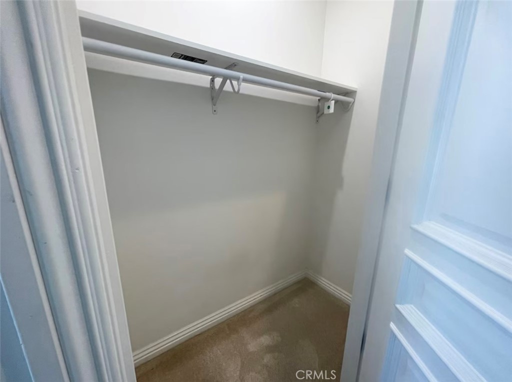 1598 Long Beach Boulevard, Unit 412 Long Beach, CA 90813 - Photo 28 of 31 a close up of a shower