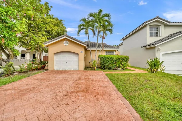 $620,000 | 4916 Southwest 154th Avenue, Miami, FL 33185