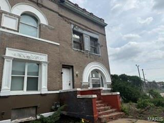 5233 Cates Avenue St. Louis, MO 63113 - Photo 3 of 19