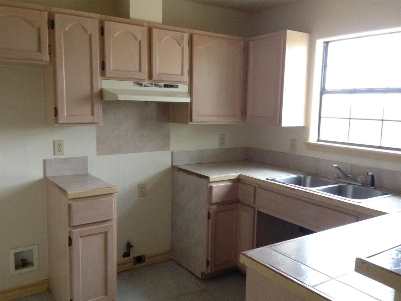 5745 St Charles Loop Laredo, TX 78046 - Photo 7 of 9 Gallery Image 7