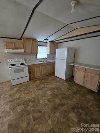 $1,300 | 3497 Deerbrook Road, Lenoir, NC 28645