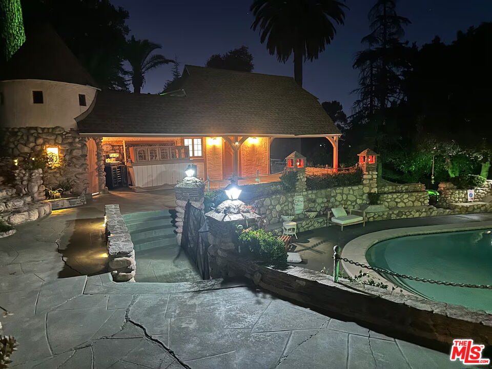 23031 8th Street Newhall, CA 91321 - Photo 10 of 14