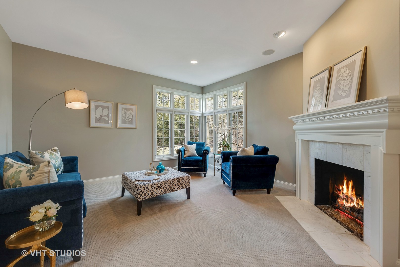 1426 Linden Road Northbrook, IL 60062 - Photo 8 of 27 a living room with furniture and a fireplace