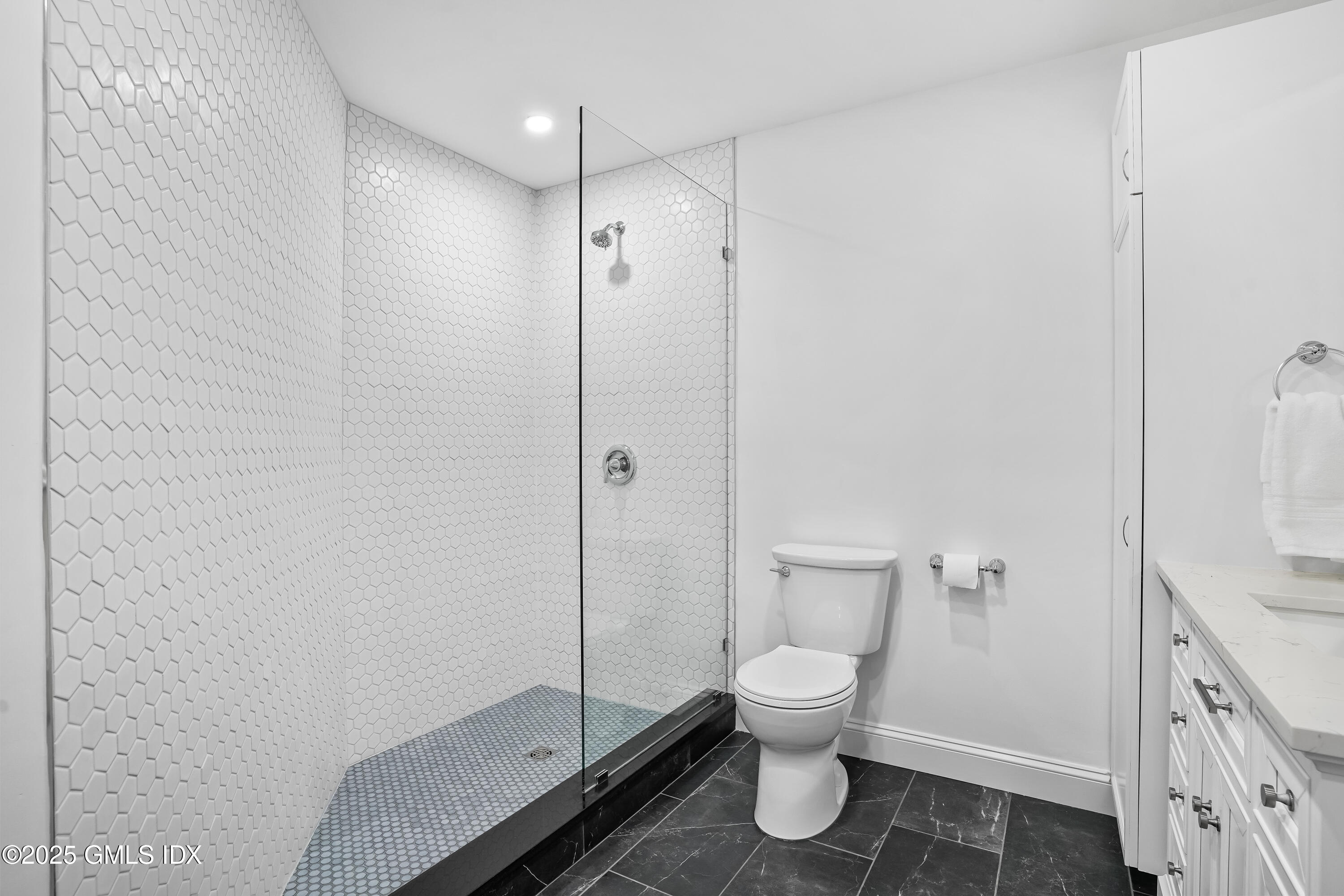 333 Palmer Hill Road, Unit 1E Riverside, CT 06878 - Photo 14 of 22 20-print-333-palmer-hill-rd-unit-2e