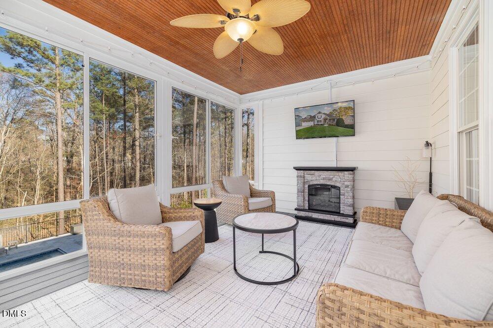 8116 Ortin Lane Raleigh, NC 27612 - Photo 20 of 55 020_016_8116-ortin-ln-22_782_887