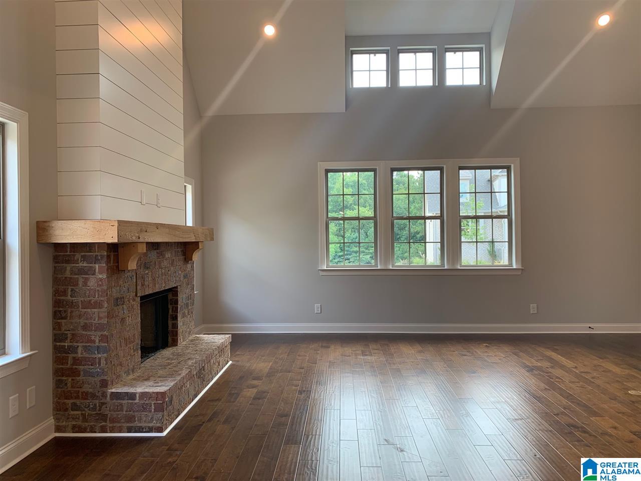 995 Crestview Drive Helena, AL 35080 - Photo 12 of 23
