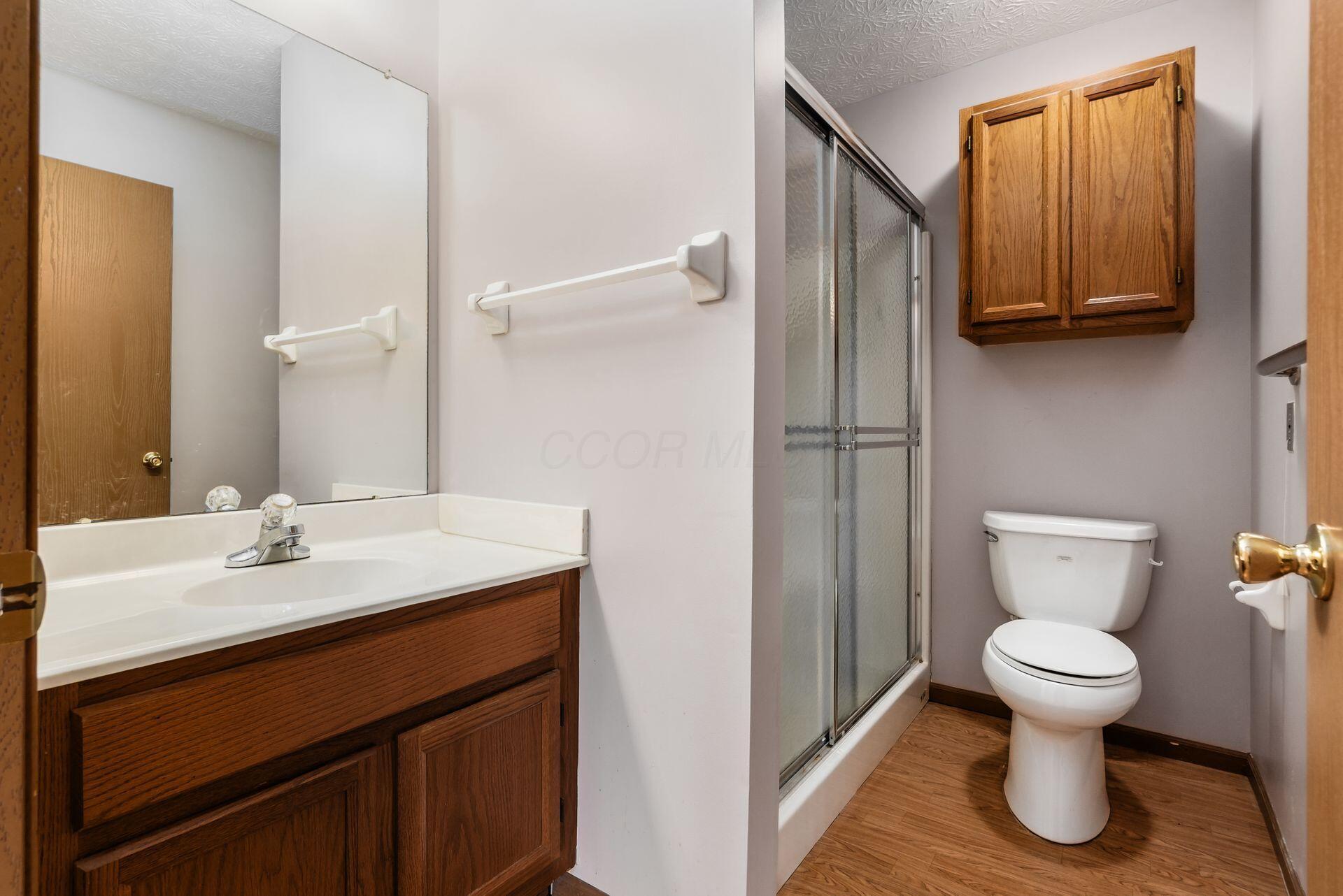 5885 Beechcroft Road, Unit 306 Columbus, OH 43229 - Photo 19 of 33 019_f14_i 5885 Beechcroft 010