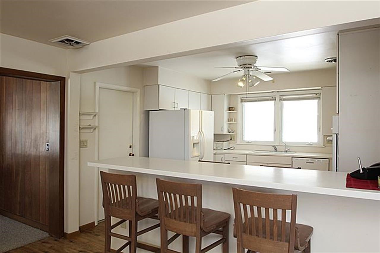 1810 Ridgeway Drive Iowa City, IA 52245 - Photo 10 of 25 Gallery Image 10