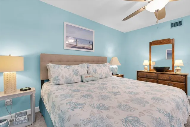 $3,164 | 200 120th Avenue West, Unit 3A, Treasure Island, FL 33706