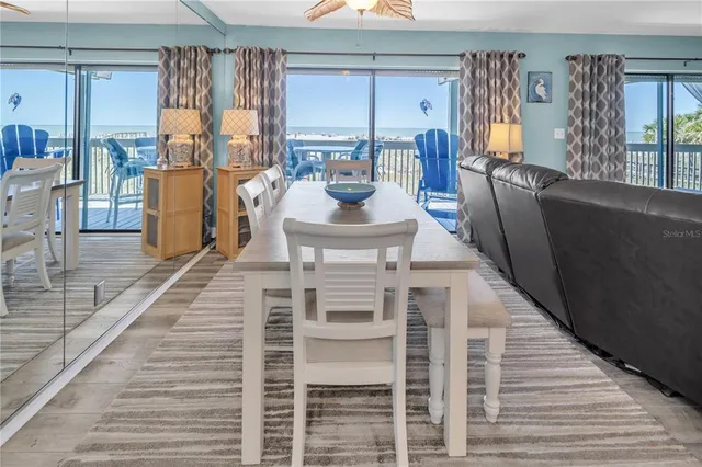 $3,164 | 200 120th Avenue West, Unit 3A, Treasure Island, FL 33706