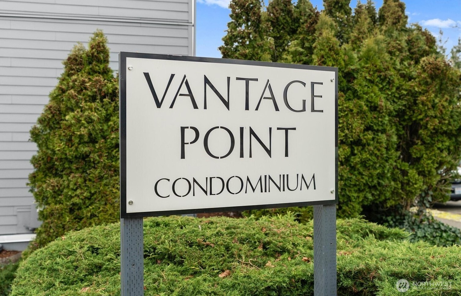 2611 Northeast 4th Street, Unit 234 Renton, WA 98056 - Photo 1 of 14