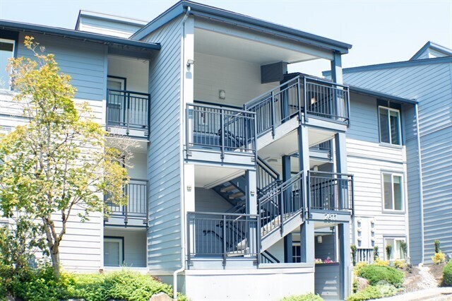 2611 Northeast 4th Street, Unit 234 Renton, WA 98056 - Photo 14 of 14