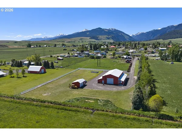 $925,000 | 214 Cole Street, Unit 1/2, Lostine, OR 97857
