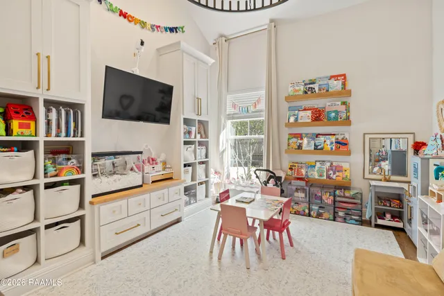 $589,000 | 302 Farmington Drive, Lafayette, LA 70503