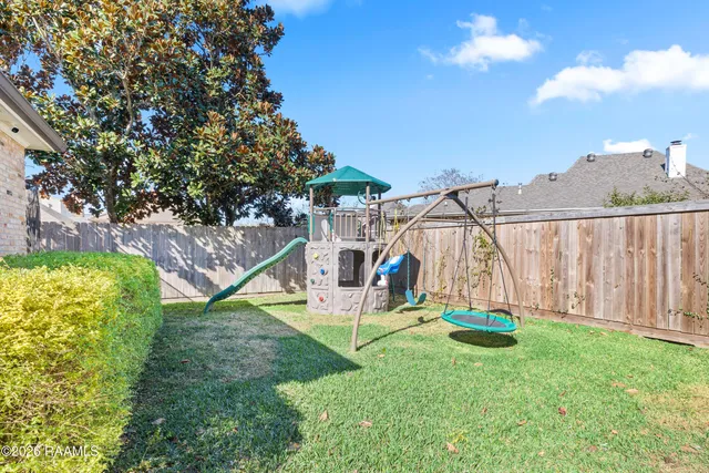 $589,000 | 302 Farmington Drive, Lafayette, LA 70503