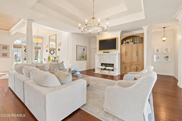 $589,000 | 302 Farmington Drive, Lafayette, LA 70503