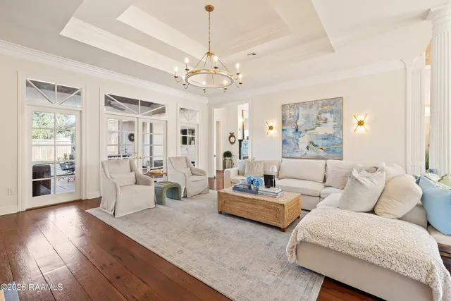 $589,000 | 302 Farmington Drive, Lafayette, LA 70503