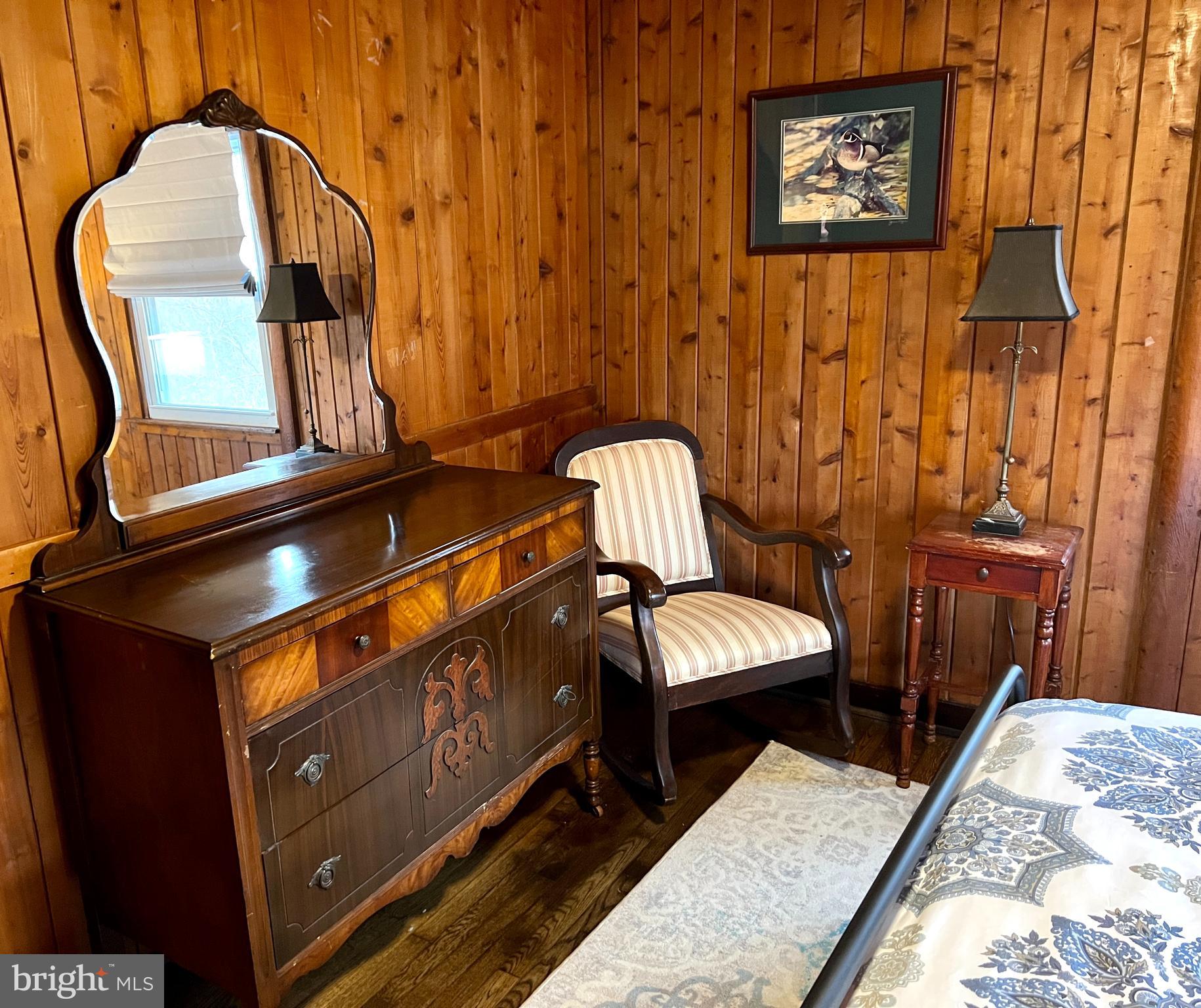 194 Venus Branch Road Front Royal, VA 22630 - Photo 14 of 23 2nd Queen bedroom