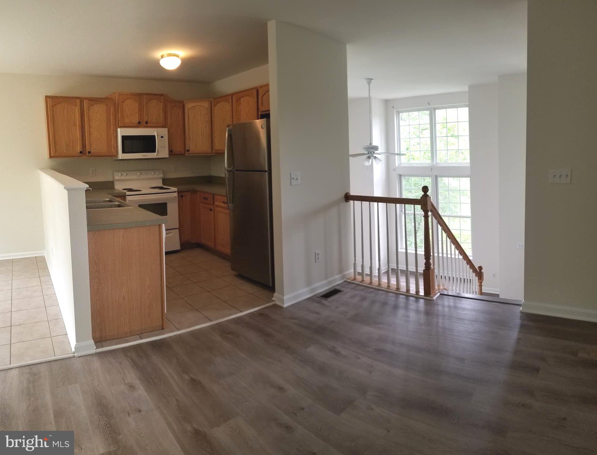 109 Collier Road Grasonville, MD 21638 - Photo 4 of 17 Kitchen