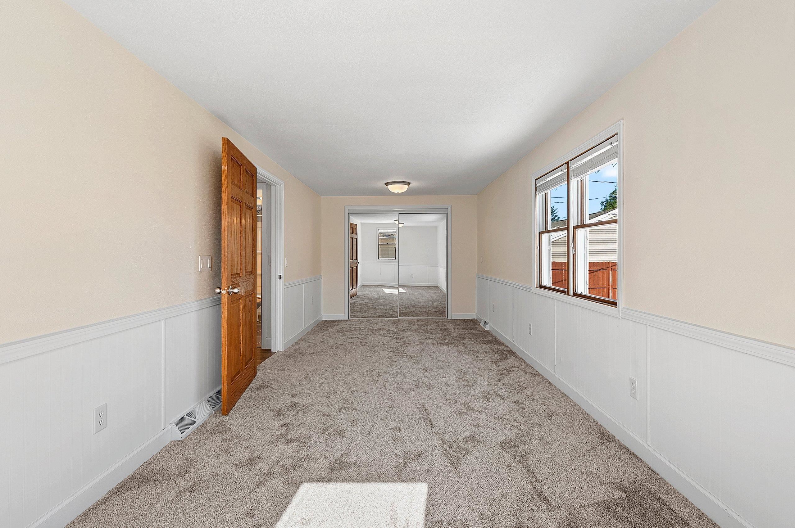 712 East 3rd Street Kimberly, WI 54136 - Photo 18 of 45