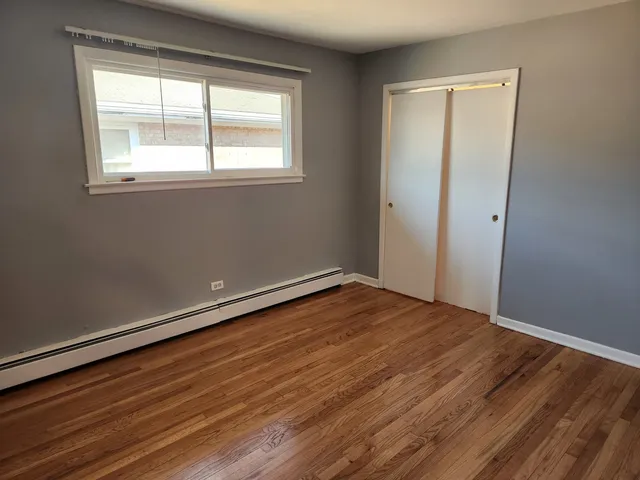 $1,750 | 1018 South 11th Avenue, Unit 2, Maywood, IL 60153