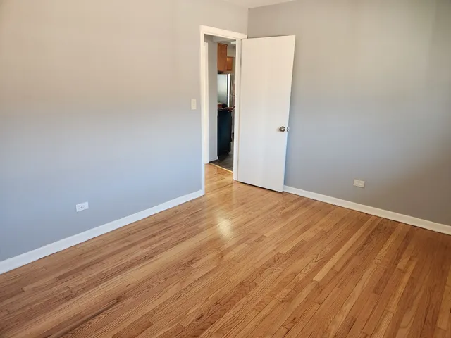 $1,750 | 1018 South 11th Avenue, Unit 2, Maywood, IL 60153