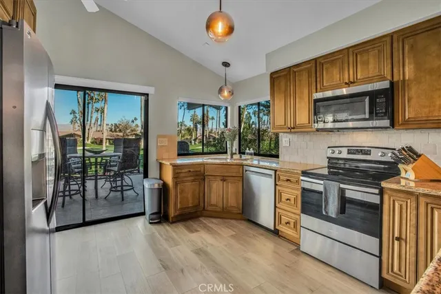 $599,000 | 278 Green Mountain Drive, Palm Desert, CA 92211