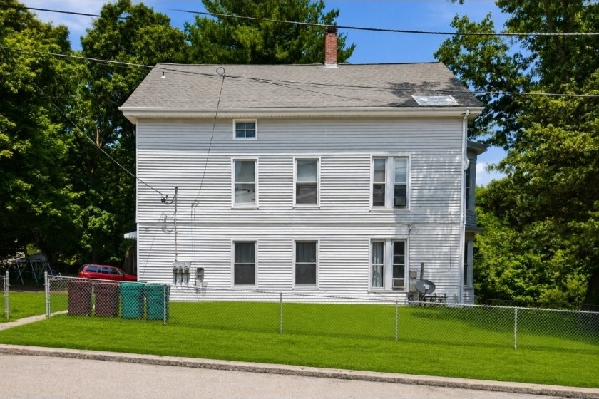 266 1st Avenue Woonsocket, RI 02895 - Photo 3 of 19